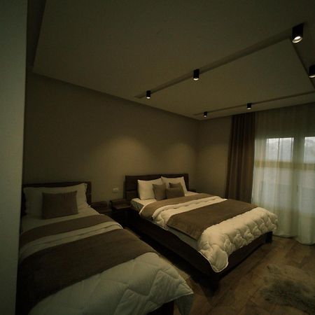 Vila Alpini Razëm Extérieur photo