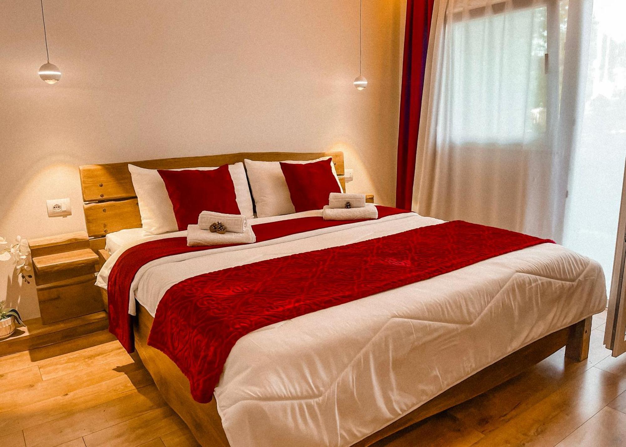 Vila Alpini Razëm Extérieur photo