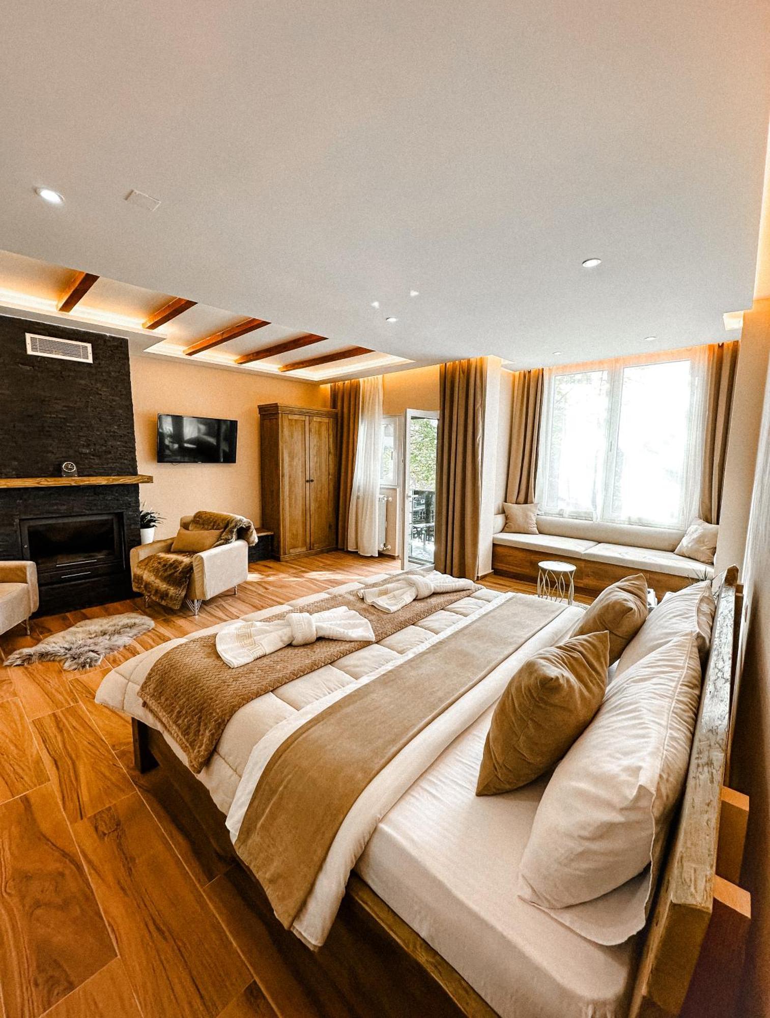 Vila Alpini Razëm Extérieur photo