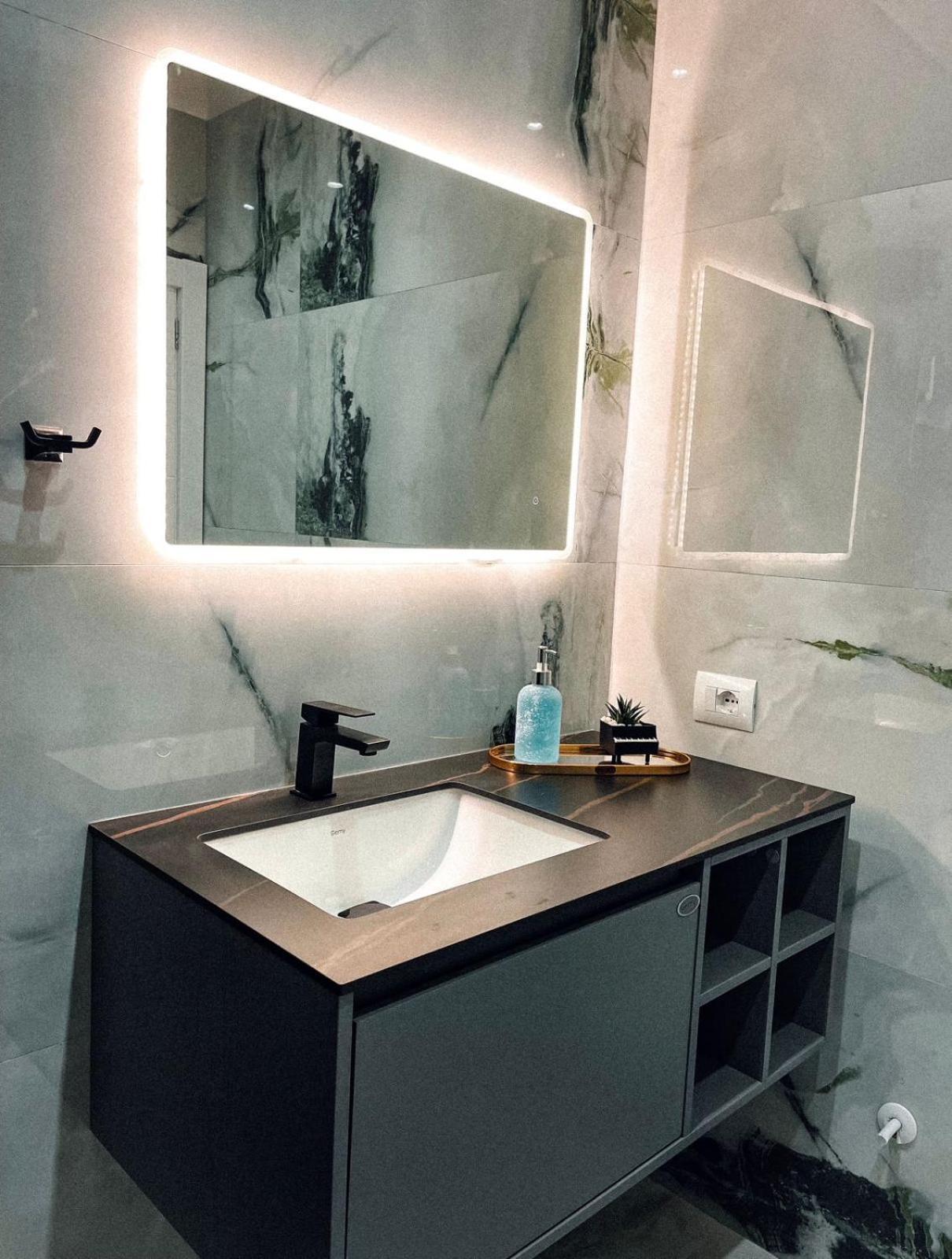 Vila Alpini Razëm Extérieur photo